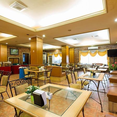 Buana Lestari Hotel Balikpapan  Zewnętrze zdjęcie