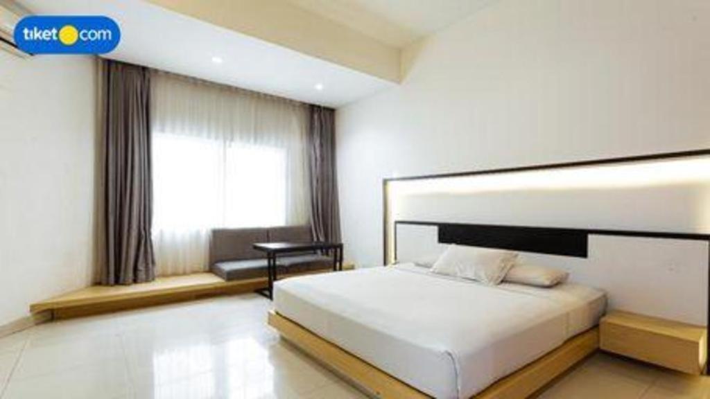 Buana Lestari Hotel Balikpapan  Zewnętrze zdjęcie