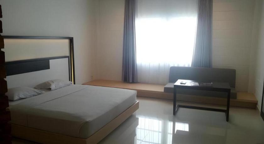 Buana Lestari Hotel Balikpapan  Zewnętrze zdjęcie