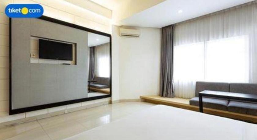 Buana Lestari Hotel Balikpapan  Zewnętrze zdjęcie