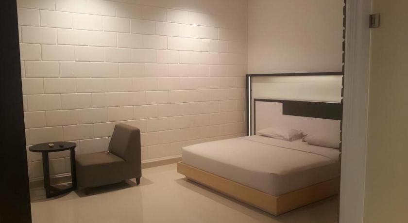 Buana Lestari Hotel Balikpapan  Zewnętrze zdjęcie