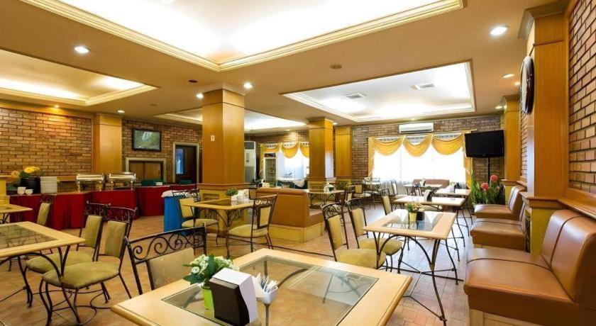 Buana Lestari Hotel Balikpapan  Zewnętrze zdjęcie