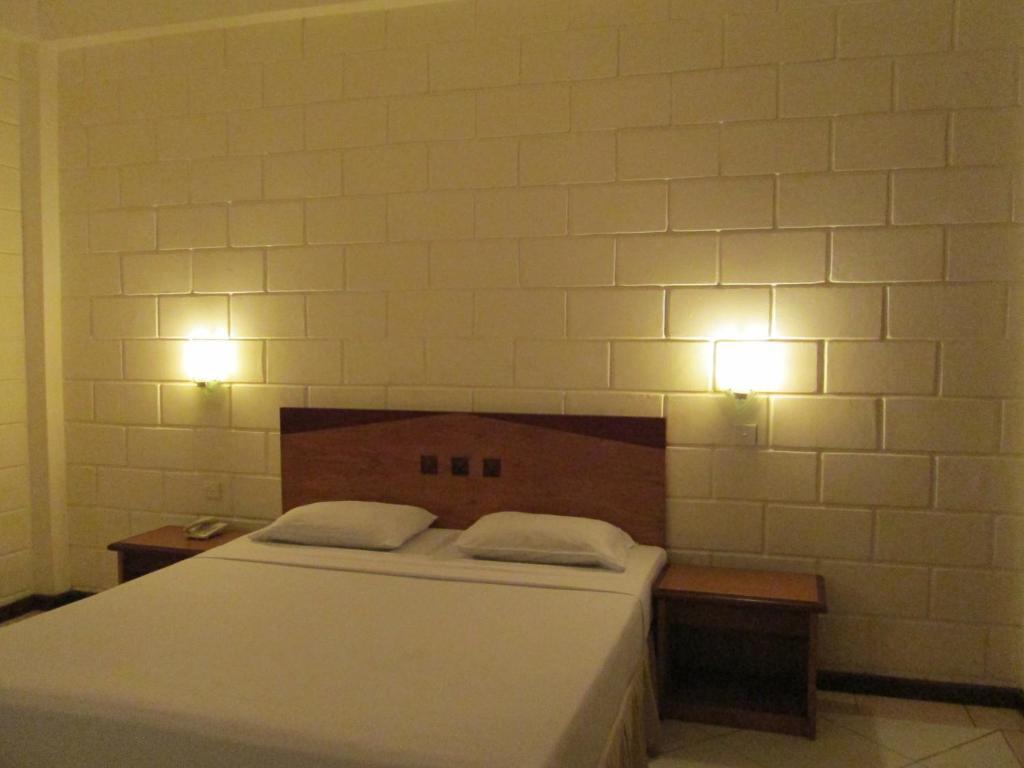 Hotel Buana Lestari Balikpapan  Zewnętrze zdjęcie